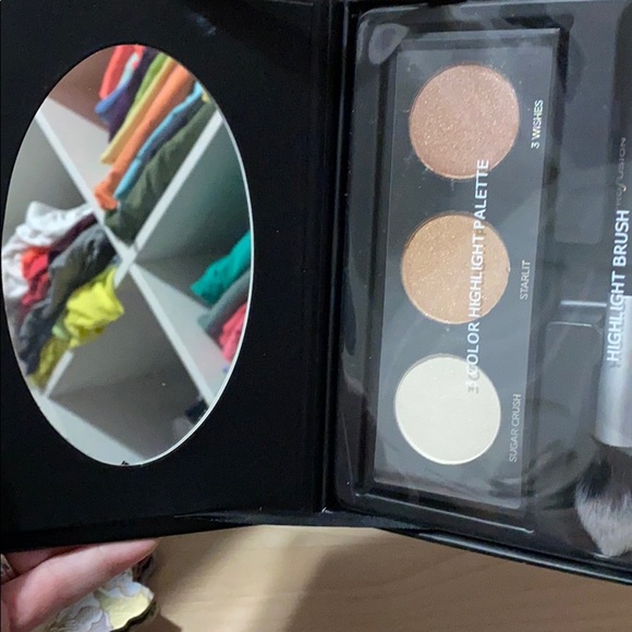 Profusion Highlight kit with Brush - Picture 3 of 3